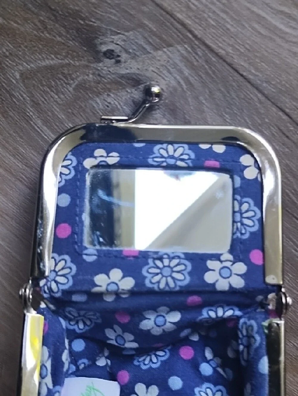 Vera Bradley Pink & Navy Paisley Quilted Coin Purse with Kiss-Lock Frame - Picture 4 of 4